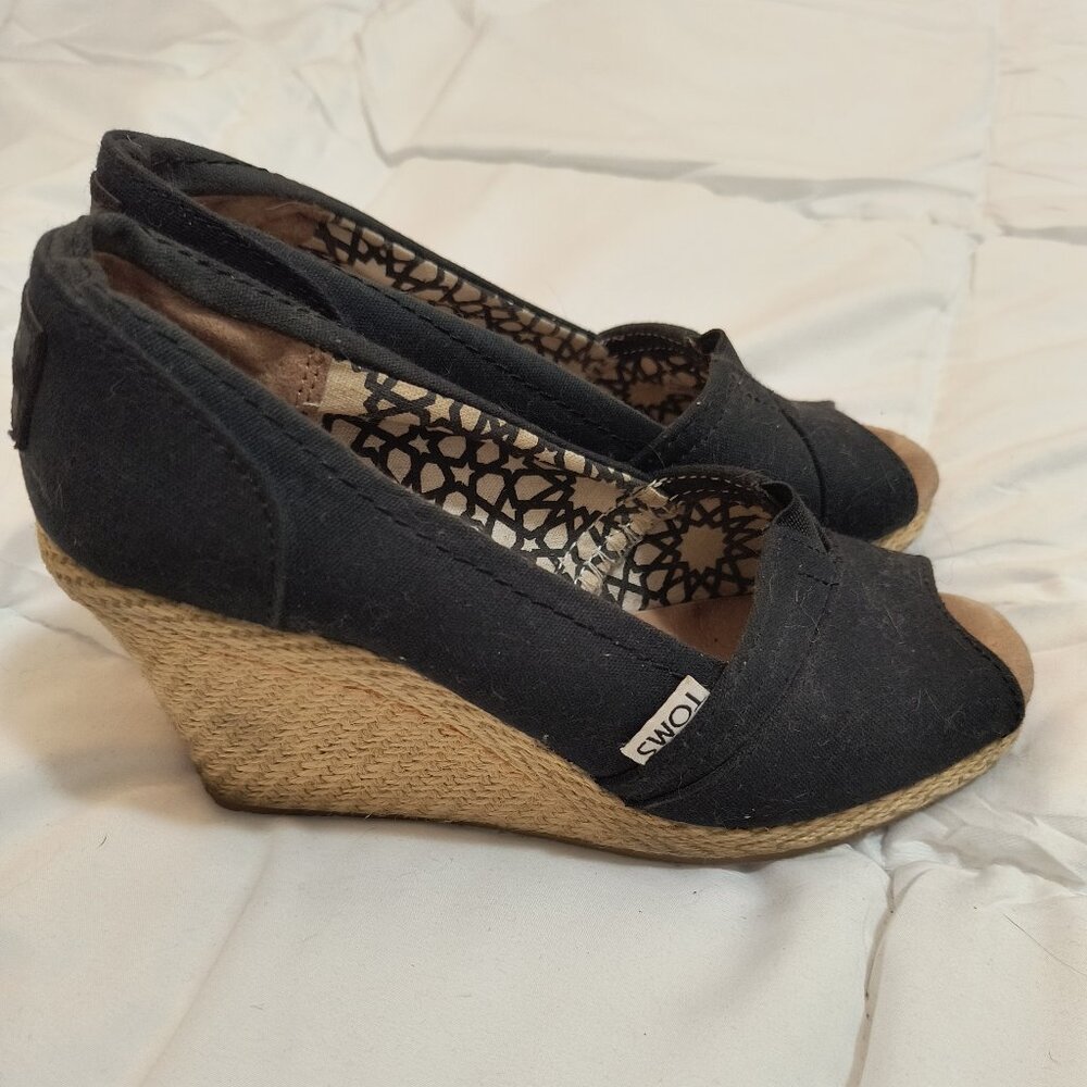 TOMS Peep Toe Espadrille Wedge Sandals